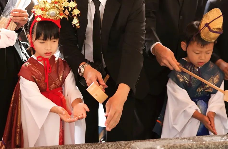 【通常開催を決定／※雨具のご用意をお願い致します】奉祝『お稚児さん』について
