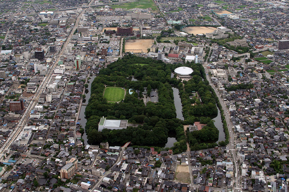 古城公園空撮